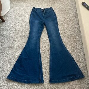 Women’s flared jeans
